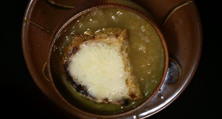Crusted Onion Soup